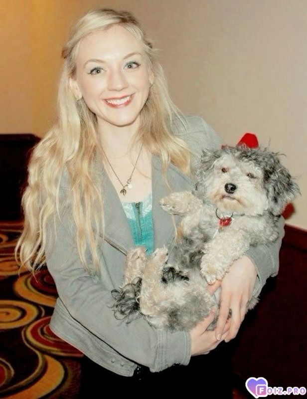 Emily Kinney