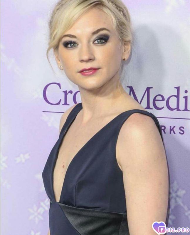Emily Kinney