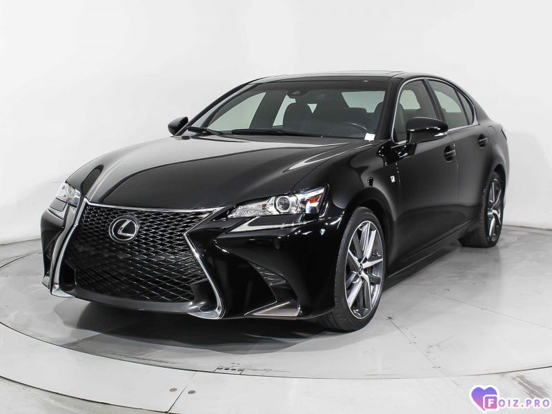 болид в вечернем платье