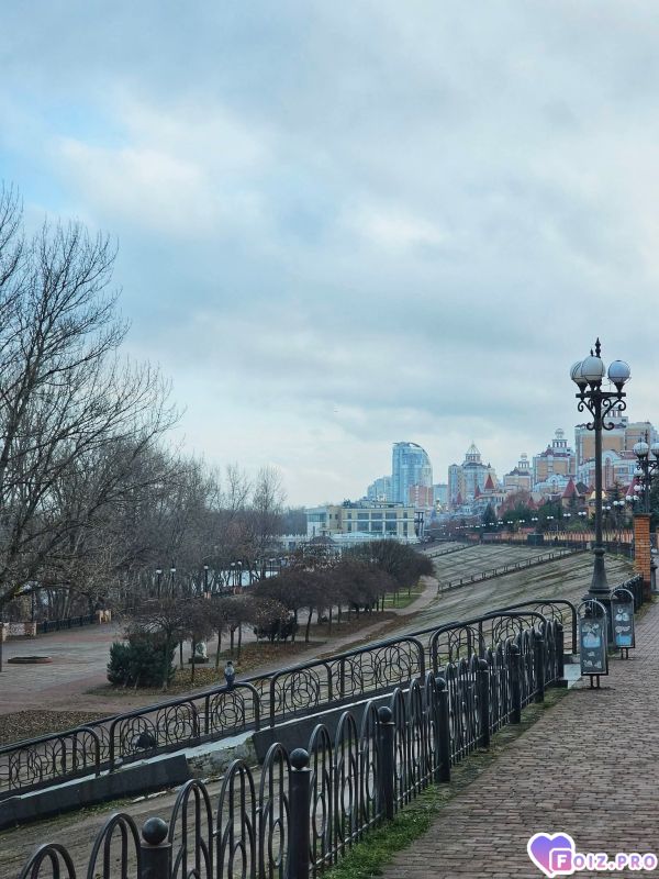 Оболонская набережная