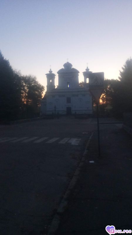 Это наш косьтел