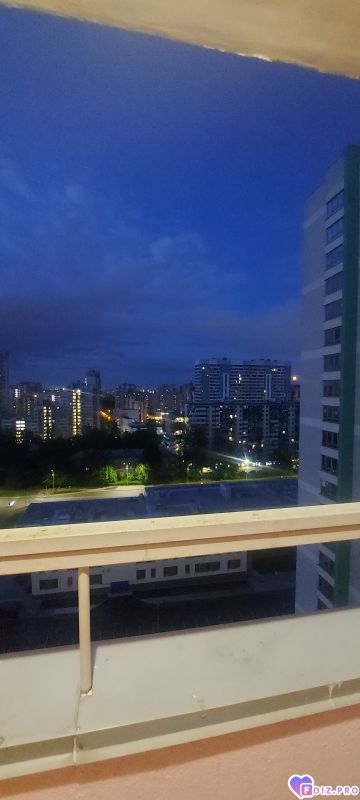 1000083583