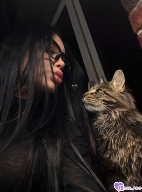 Мой красавчик***