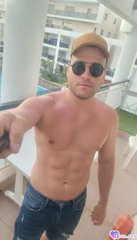 2025-12-28-01-00-03-102