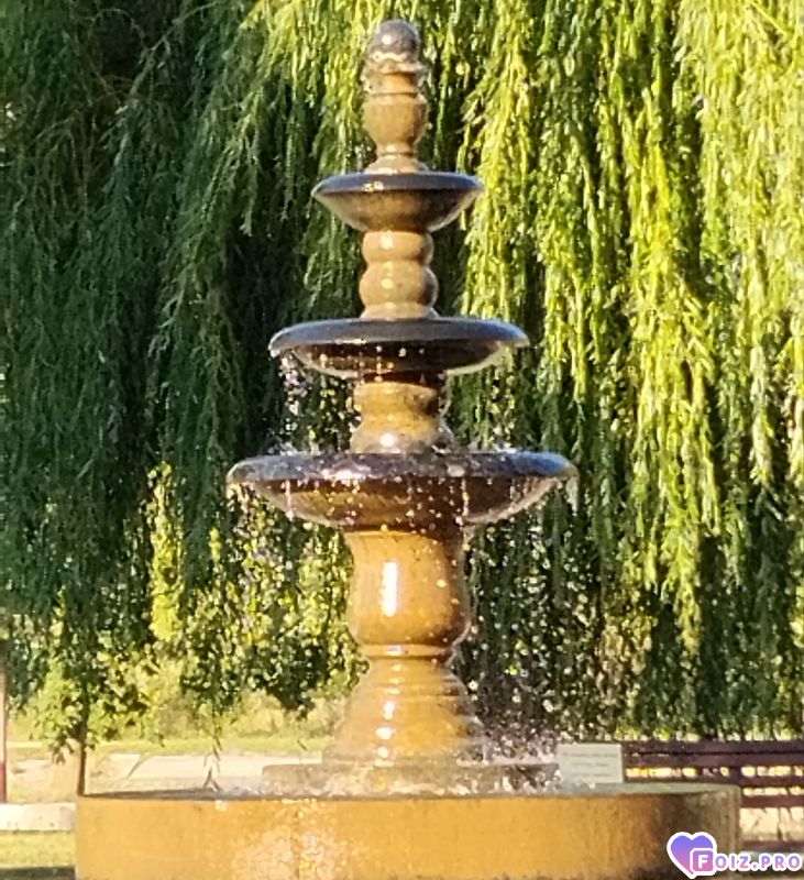10737