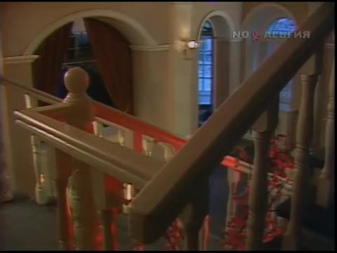 Vesjolye_Rebjata_-_Rozovye_rozy_klip_1989_STEREO-