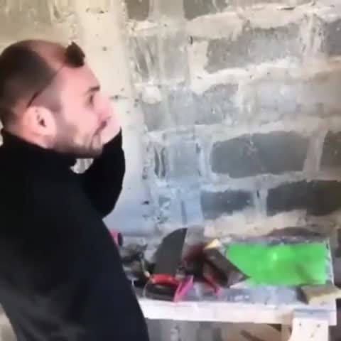 video-a92bb6d78857e0c7ad16795f5476940a-V