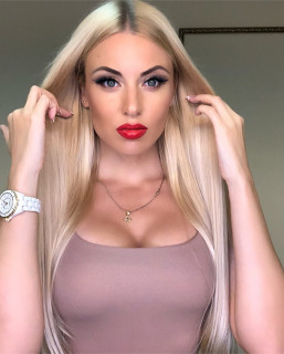 m_tasha__voskovskaya___Bn6d_pOlPcj___