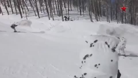 JA_podnimaju_svoj_flag_moego_godarstva-space