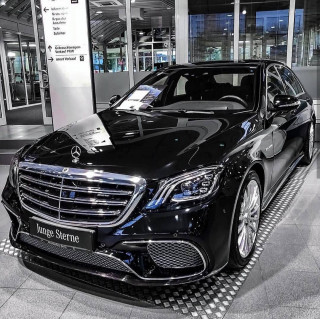 show_sport_cars___Bzz77mupP4K___