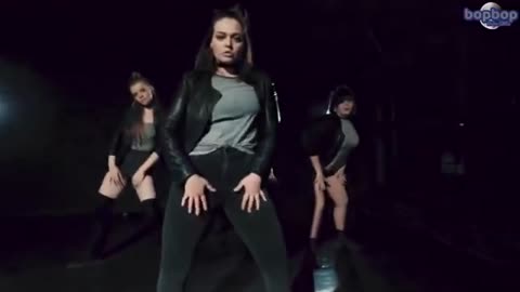 Snap_Rhythm_is_a_Dancer_Remix