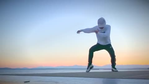 Artik___Asti_feat_Артем_Качер_-_Грустный_Дэнс_music_video