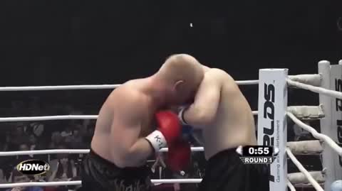 НАКИДАЛ АППЕРКОТОВ