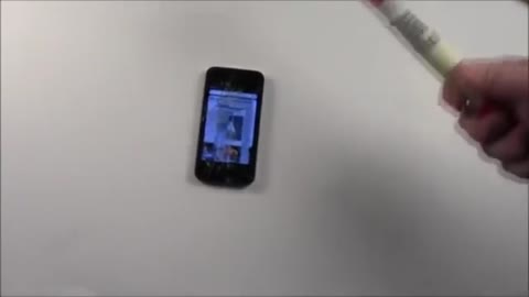 Foiz__Краш_тест_защитной_пленки