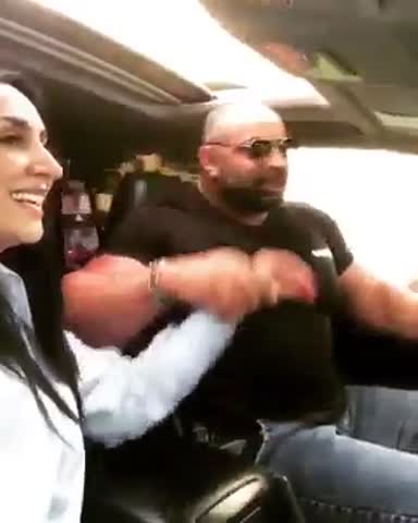 36320495_396963814135255_6842992253925851136_n