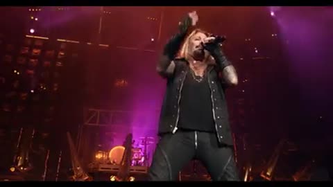 M?tley_Cr?e_Girls_Girls_Girls_from_M?tley_360-