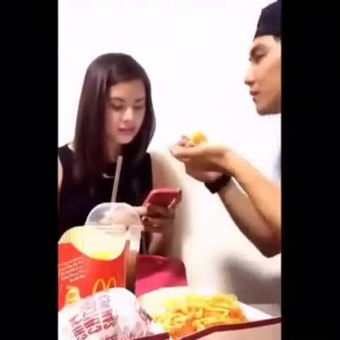 Влюбленные