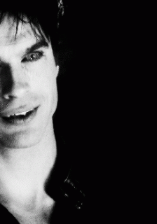 black-and-white-damon-salvatore-the-vampire-diaries-tvd-Favim_-3029997