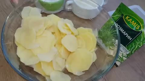 ВОЗЬМИТЕ_ЛЮБОЕ_МЯСО__КАРТОШКУ_И_ПОЛУЧИТЕ_НОВОЕ_ШИКАРНОЕ_БЛЮДО_НА_ПРАЗДНИК_И_НЕ_ТОЛЬКО