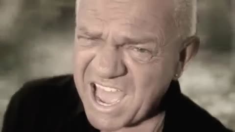 U_D_O_Black_And_White_2009_-