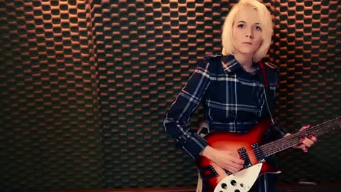 Bus_Stop_-_MonaLisa_Twins_The_Hollies_Cover