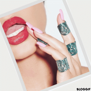 девушка к дневу