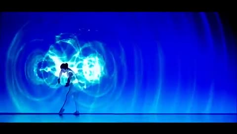 Танец_двух_танцовщиц_со_светом