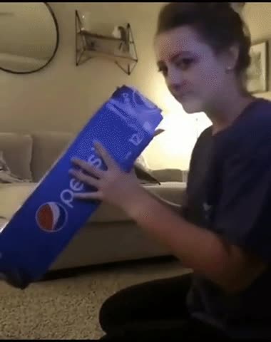 giphy_2