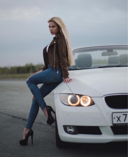 re_car_post_top___B8K8kEwA3--___