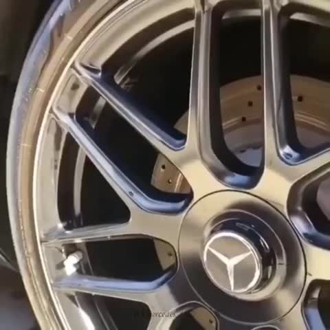 6_3mercedes_amg___B-l4IooKUxC___