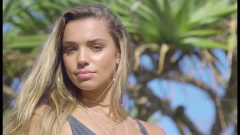 КИРИЛЛ ПЬЯНОВ - ОДЕТАЯ В ЛЮБОВЬ