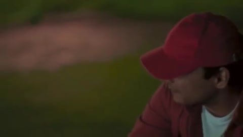 Над городом ночь