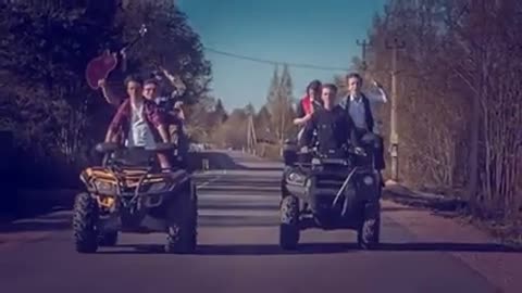 KEHA_SKROMNYYamp_RIPCHANSKY_Vypusknoj_2020-_im