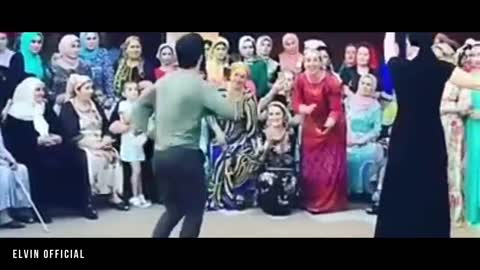 ZUBAIRA TUKHUGOV - AMINKA [CHECHNYA MUSIC]