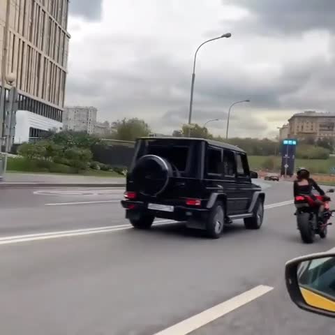 gulf_cars2-___CDCCleKn1D2___-