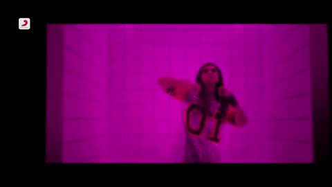 Arjun_Kapoor_and_Parineeti_Chopra_Proper_Patola-