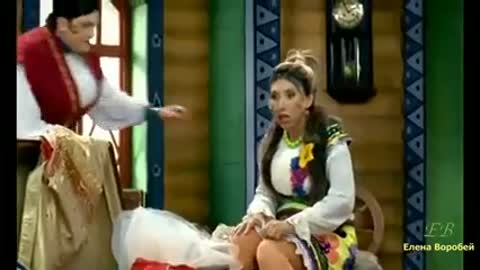 Elena_Vorobey_i_Verka_Serdyuchka_Ah_mamochka_RH3cx_T-_im