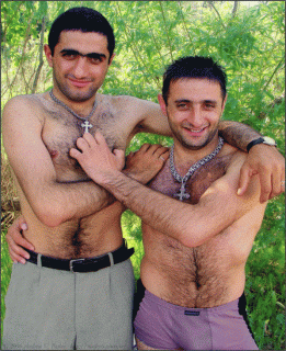 Khachi_tryukachi