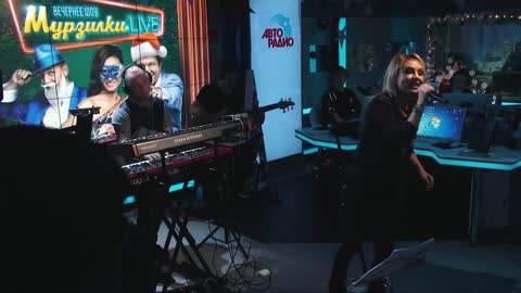 МакSим_-_Знаешь_Ли_Ты_Выбор_шинного_бренда_Viatti_LIVE___Авторадио720P_HD