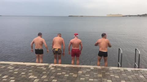 video-6cea68ada348e9cad438ee1a7aa578ff-V