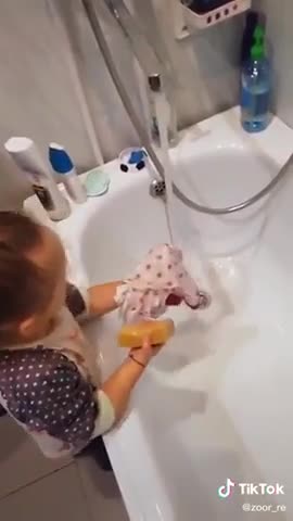 video_5265a21a4f8428c9624768a0dfa70662_V-_im