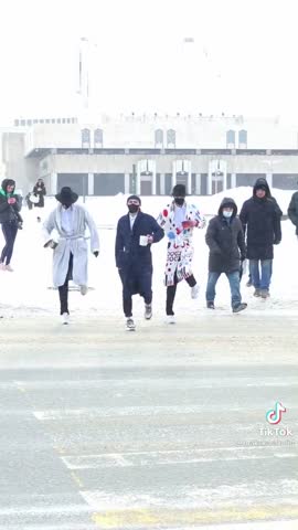 3a914abc03e6e98093bd7189e7c23351