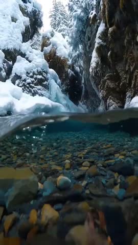 topluxurymotivation-___CL3E3MpKQET___-