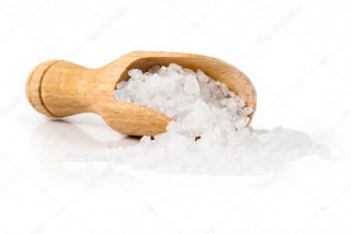 depositphotos_31598131-stock-photo-salt-with-a-spoon