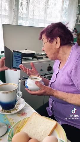 video-d0974dcfa863f0021dcb5e477fcbc5de-V