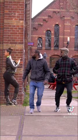 0427857ecdc90868e29d98a997f9a78d