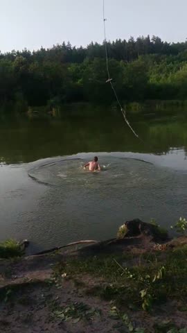 VID_374910806_115248_259