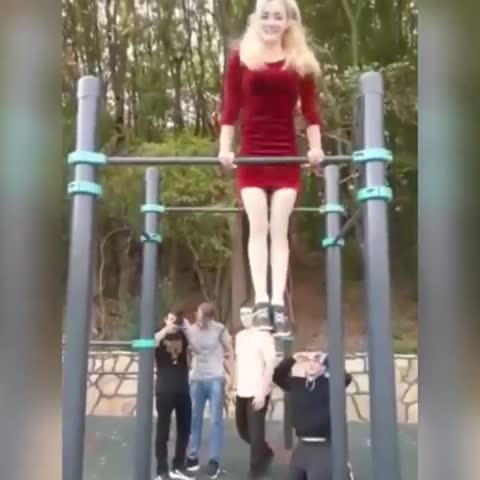 Сильная женщина