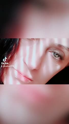 2021-08-12-122333477