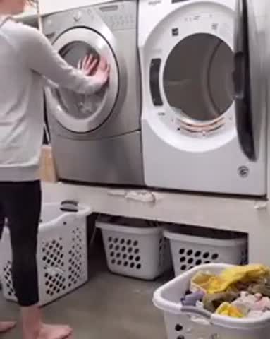 video-f070a05402f74622318fc72c650f8cb0-V